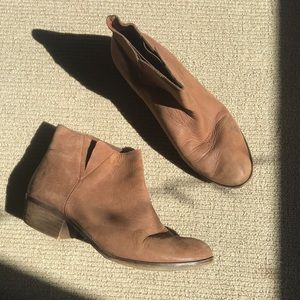Lucky Brand Ankle Booties